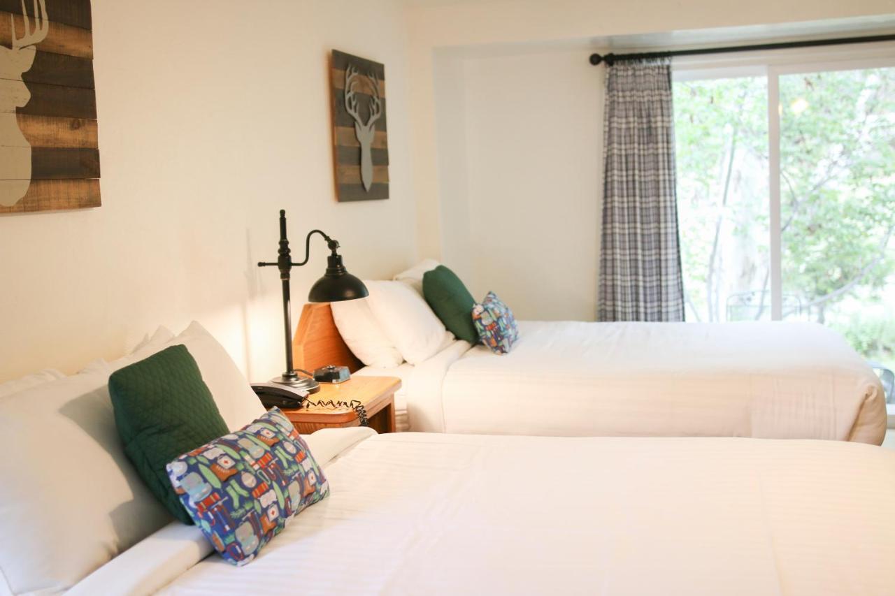 บักอาย ทรี ลอดจ์ แอนด์ เคบินส์ Hotel ทรีริเวอร์ส ภายนอก รูปภาพ